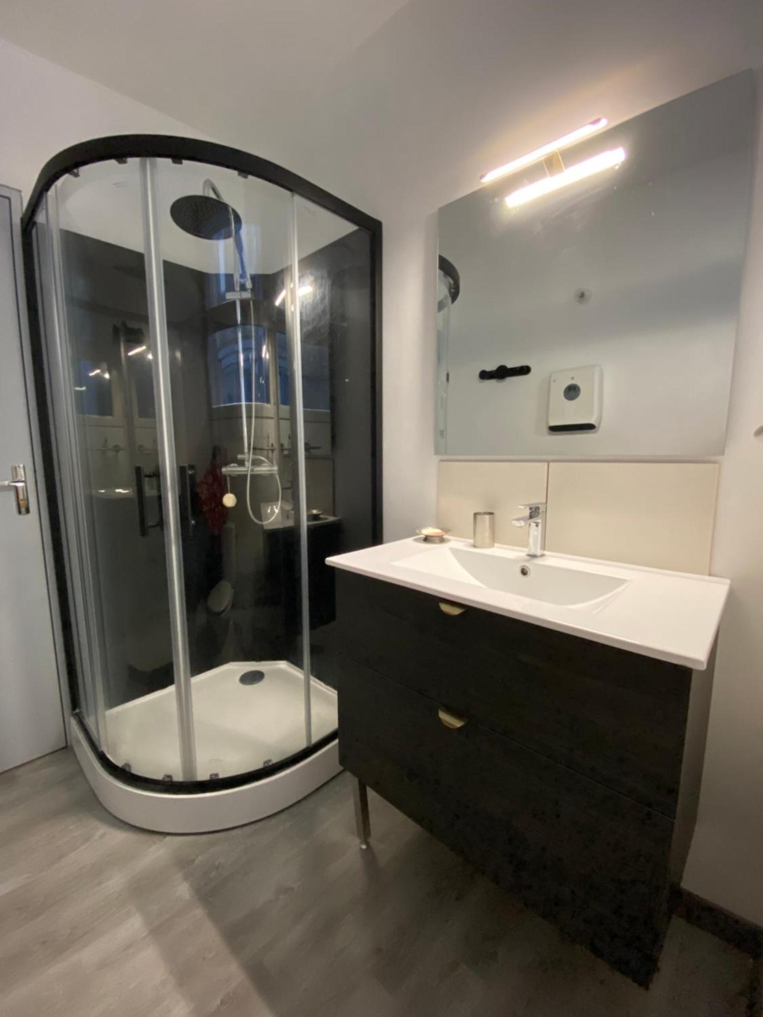 L'Adrien Studio Tout Confort Avec Terrasse Limoges Exterior photo