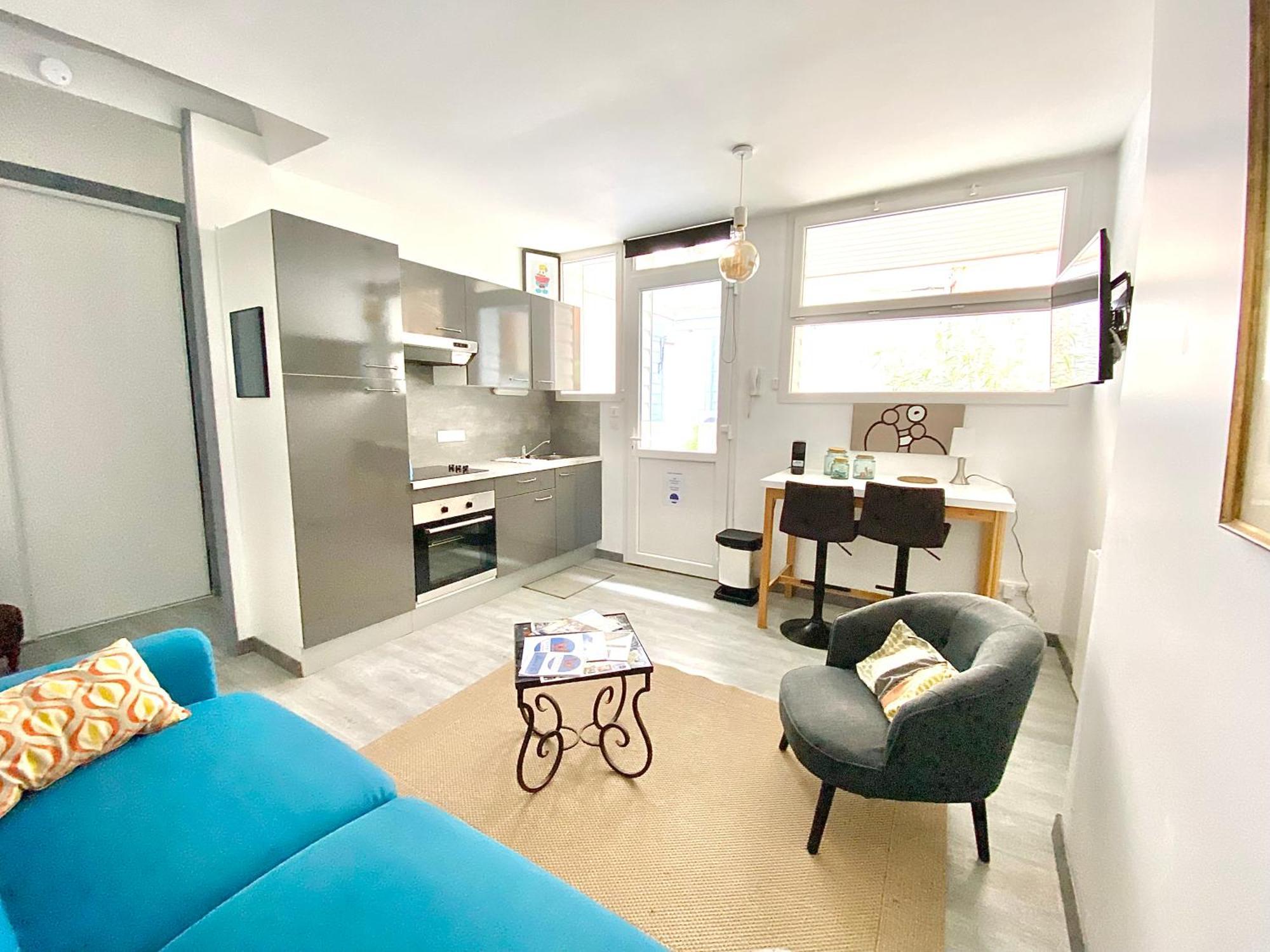 L'Adrien Studio Tout Confort Avec Terrasse Limoges Exterior photo